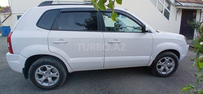 Hyundai Tucson 2008, 164,000 km - 2.0 l - Qusar