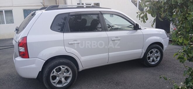 Hyundai Tucson 2008, 164,000 km - 2.0 l - Qusar