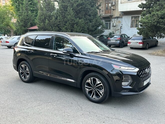 Hyundai Santa Fe-3