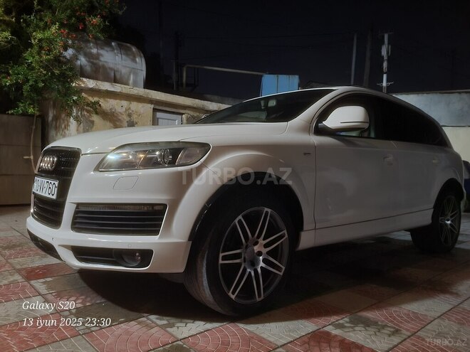 Audi Q7 2007, 213,000 km - 4.2 l - Bakı