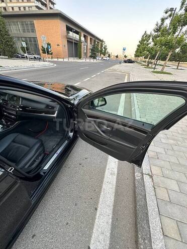 BMW 528 2013, 283,000 km - 2.0 l - Bakı