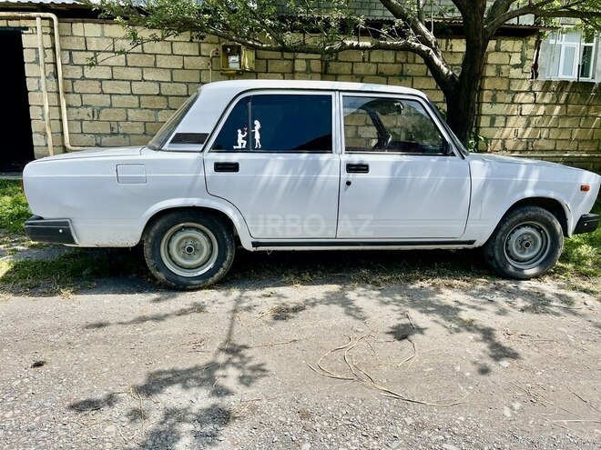 LADA (VAZ) 2107 2009, 80,464 km - 1.6 l - Qax