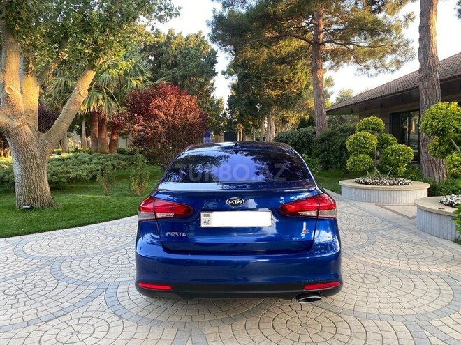 Kia Forte 2017, 110,000 km - 2.0 l - Bakı