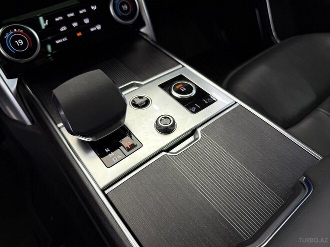 Land Rover Range Rover-12