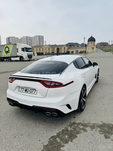 Kia Stinger-8