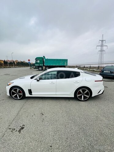 Kia Stinger-6
