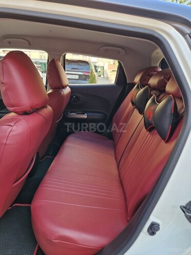 Nissan Juke-12