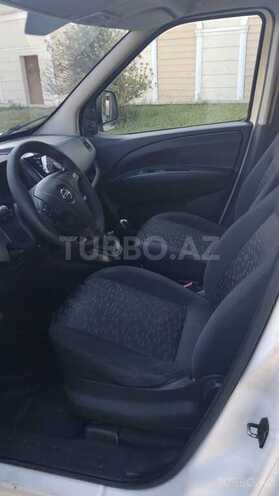 Opel Combo-8