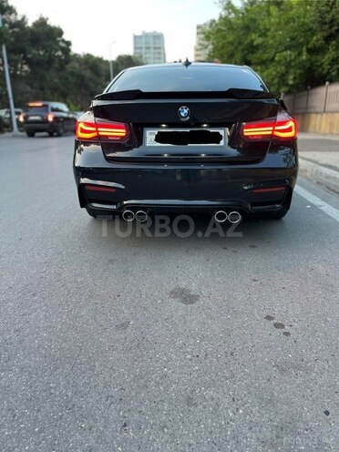 BMW 330-4