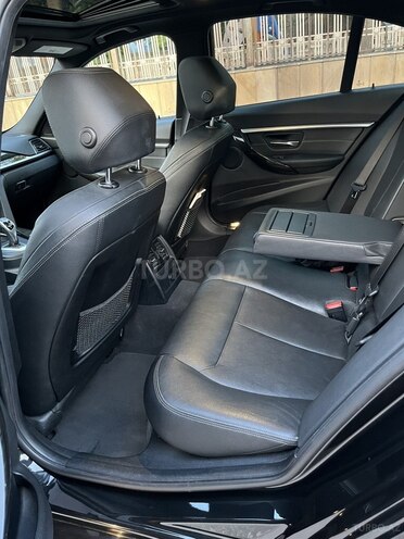 BMW 330-9