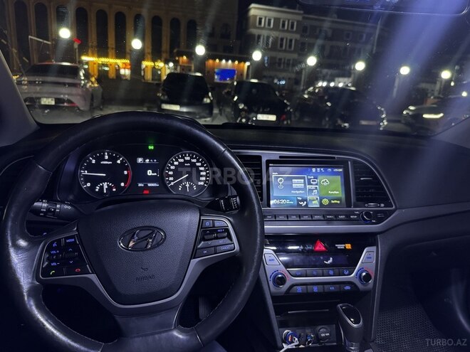 Hyundai Avante 2016, 181,000 km - 1.6 l - Bakı