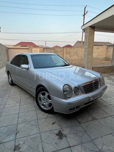 Mercedes E 270 2000, 450,000 km - 2.7 l - Bakı