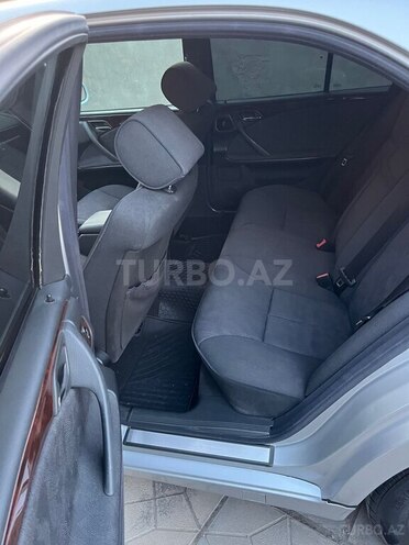 Mercedes E 270 2000, 450,000 km - 2.7 l - Bakı