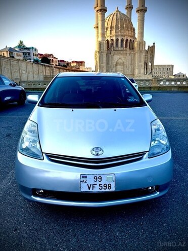 Toyota Prius-1