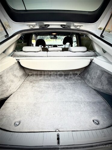 Toyota Prius-14