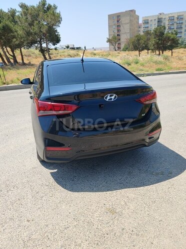 Hyundai Accent 2019, 200,000 km - 1.6 l - Bakı