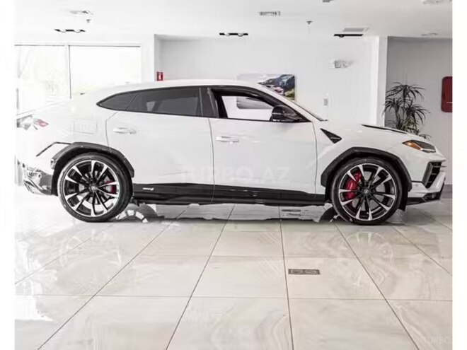 Lamborghini Urus 2024, 9,000 km - 4.0 l - Bakı