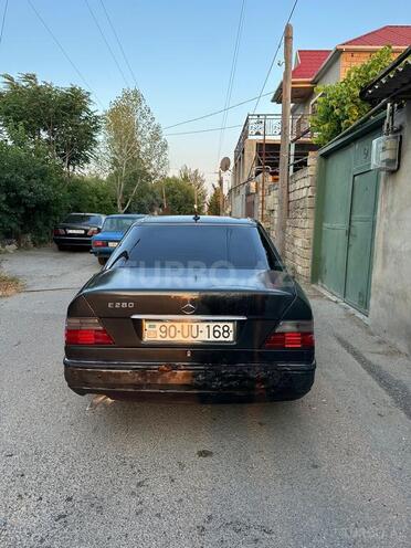 Mercedes E 280 1994, 476,500 km - 2.8 l - Bakı