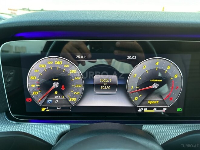 Mercedes E 300-14