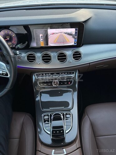 Mercedes E 300-12