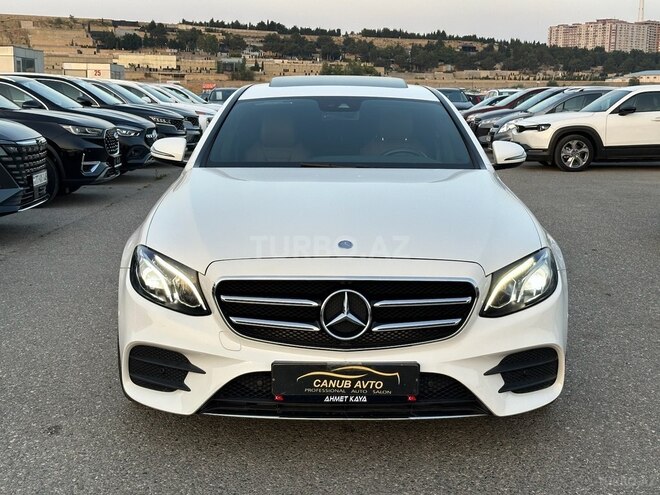 Mercedes E 300-5
