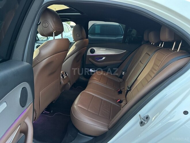 Mercedes E 300-24