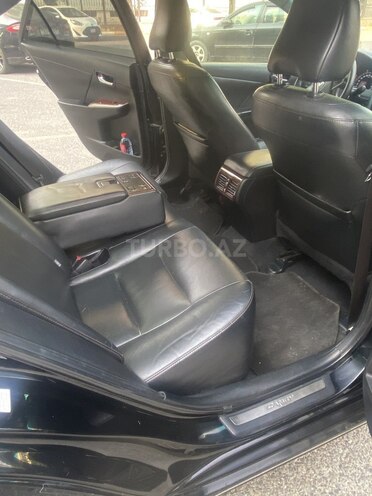 Toyota Camry-7