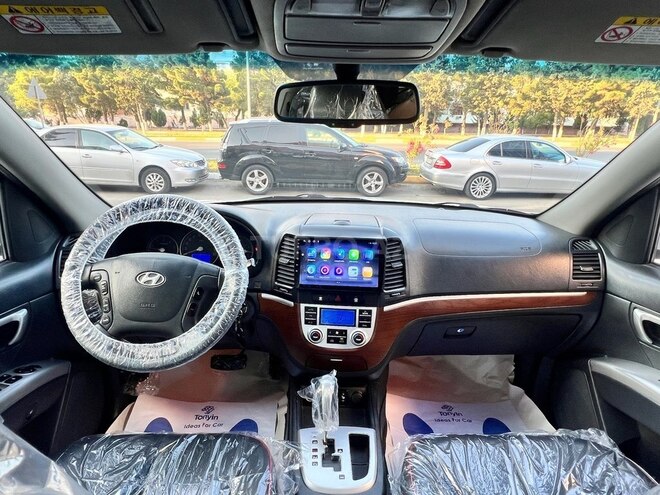 Hyundai Santa Fe-9