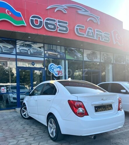 Chevrolet Aveo-15
