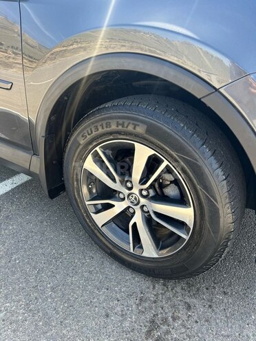 Toyota RAV4 2017, 175,130 km - 2.5 l - Bakı