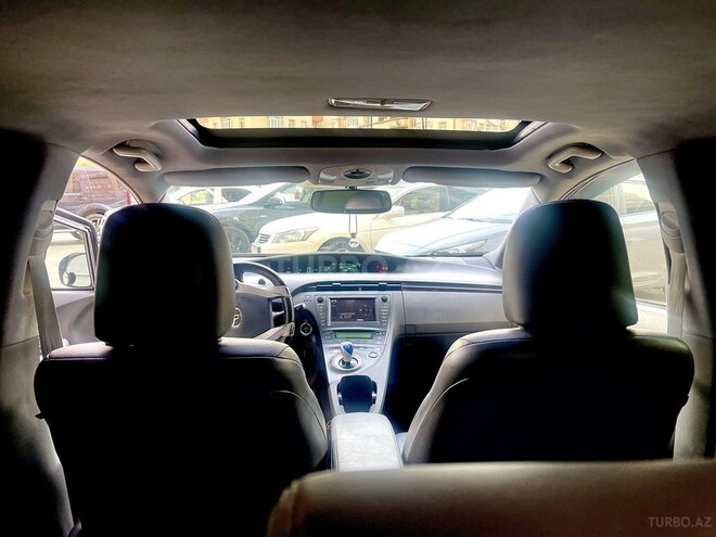 Toyota Prius 2010, 279,900 km - 1.8 л - Bakı