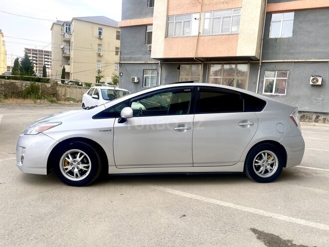 Toyota Prius 2010, 279,900 km - 1.8 л - Bakı
