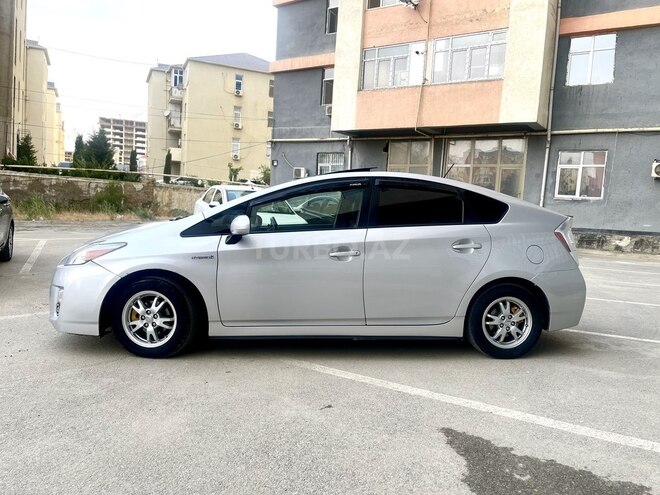 Toyota Prius 2010, 279,900 km - 1.8 л - Bakı