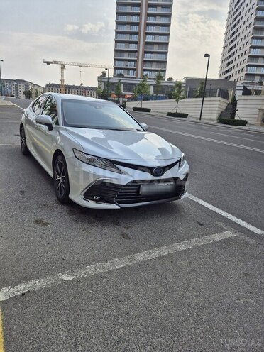 Toyota Camry-1