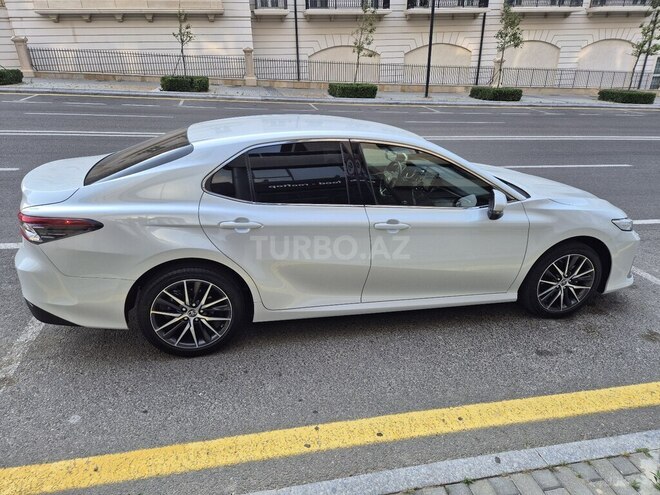 Toyota Camry-4