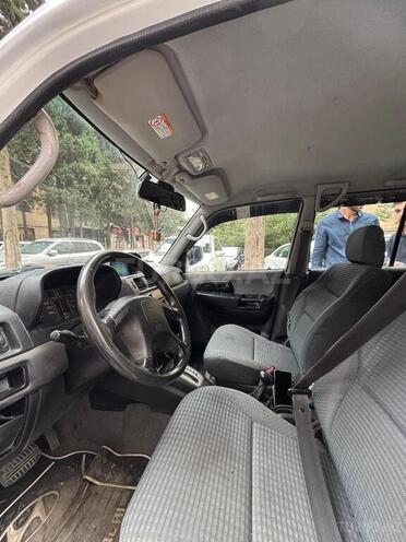 Mitsubishi Pajero io 1999, 250,000 km - 1.8 л - Bakı