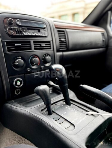 Jeep Grand Cherokee 2004, 200,000 km - 4.0 l - Masallı