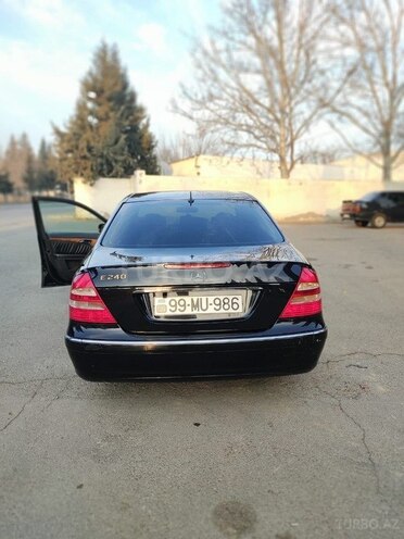 Mercedes E 240 2002, 290,000 km - 2.6 l - Bakı