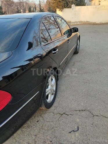 Mercedes E 240 2002, 290,000 km - 2.6 l - Bakı