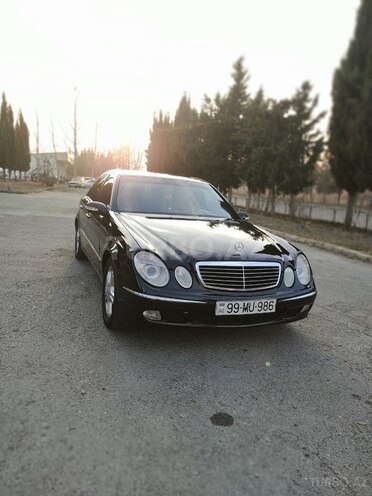 Mercedes E 240 2002, 290,000 km - 2.6 l - Bakı