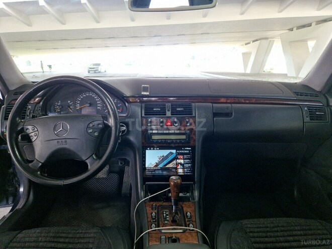Mercedes E 220 d 2000, 385,000 km - 2.2 l - Bakı