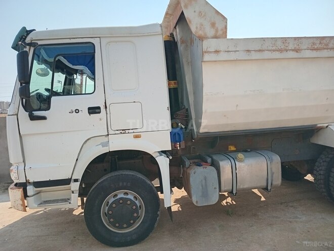 HOWO 371-4