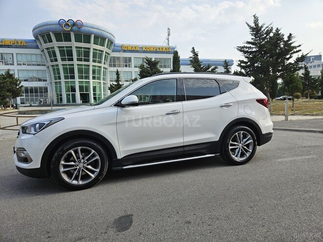 Hyundai Santa Fe-6