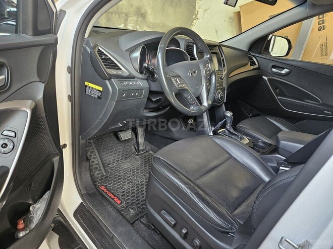Hyundai Santa Fe-8