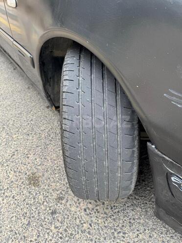 Mercedes E 300 1997, 919,000 km - 3.0 l - Bakı