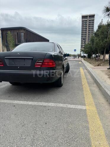 Mercedes E 300 1997, 919,000 km - 3.0 l - Bakı