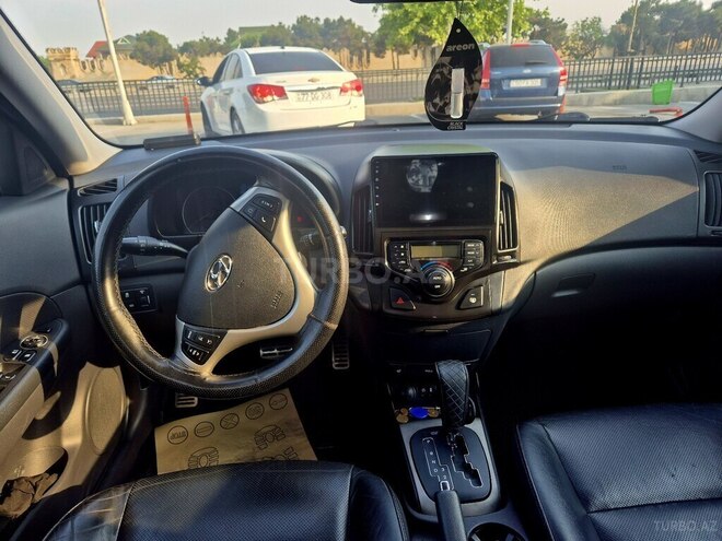 Hyundai i30 2011, 166,000 km - 1.6 л - Bakı
