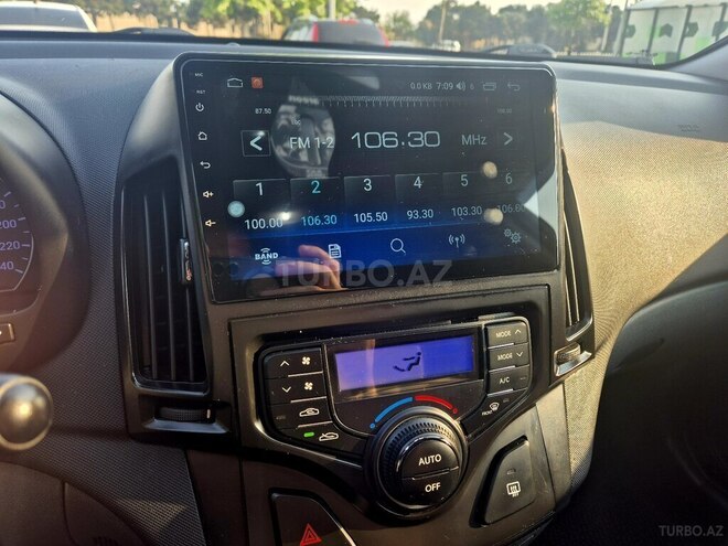 Hyundai i30 2011, 166,000 km - 1.6 л - Bakı