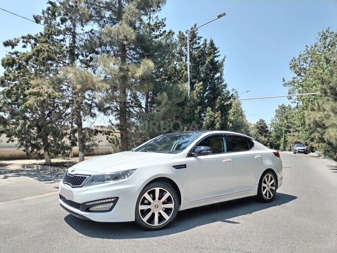 Kia K5-3