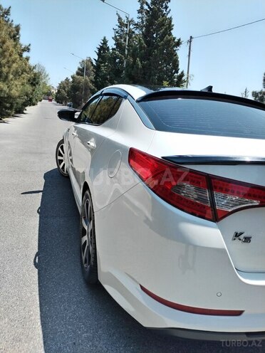 Kia K5-6